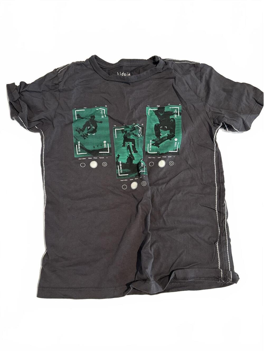 kidpik Boys Skating T-Shirt Large